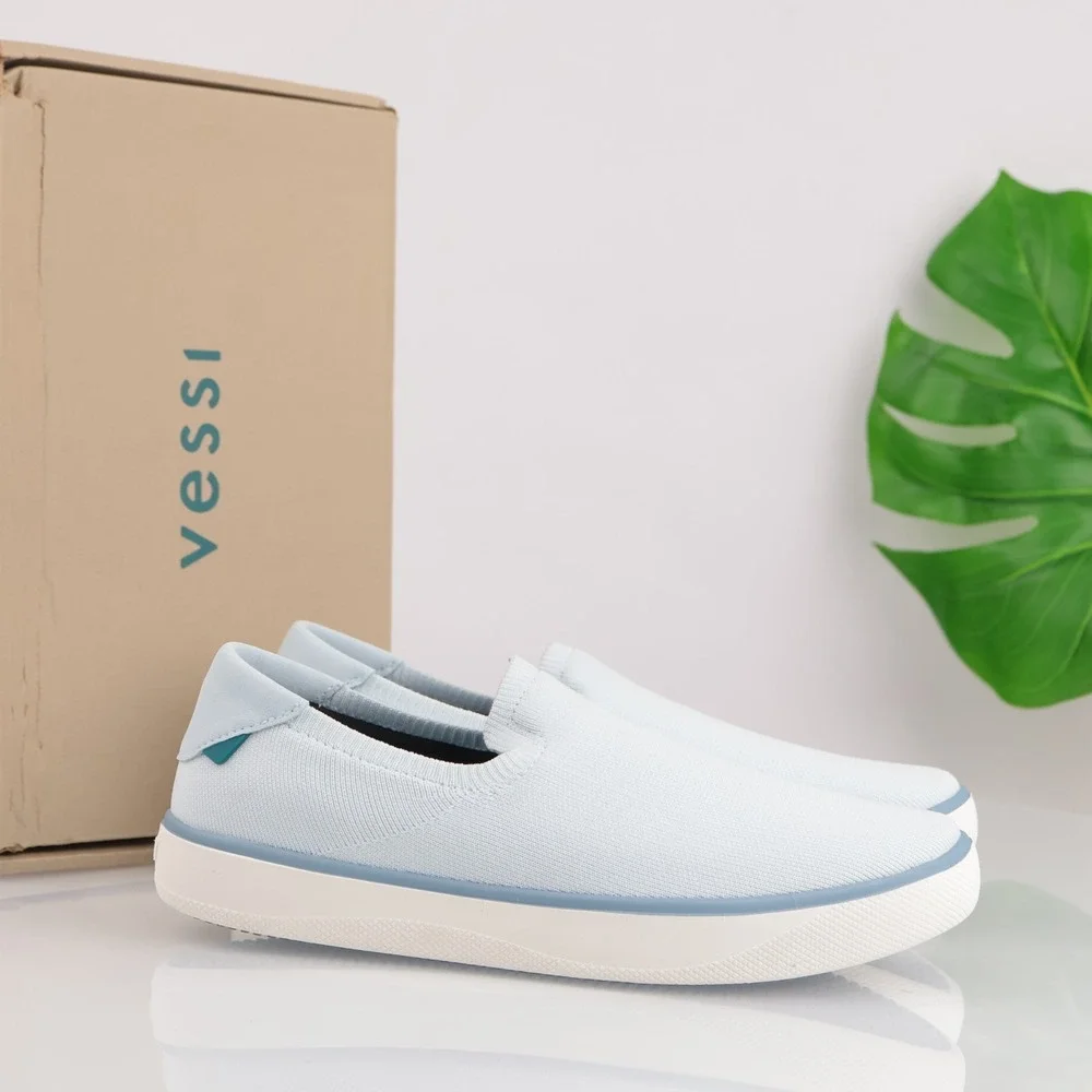 Vessi Mens Boardwalk Slip-On Shoes Size 9 Waterproof Daydream Blue Knit Sneakers